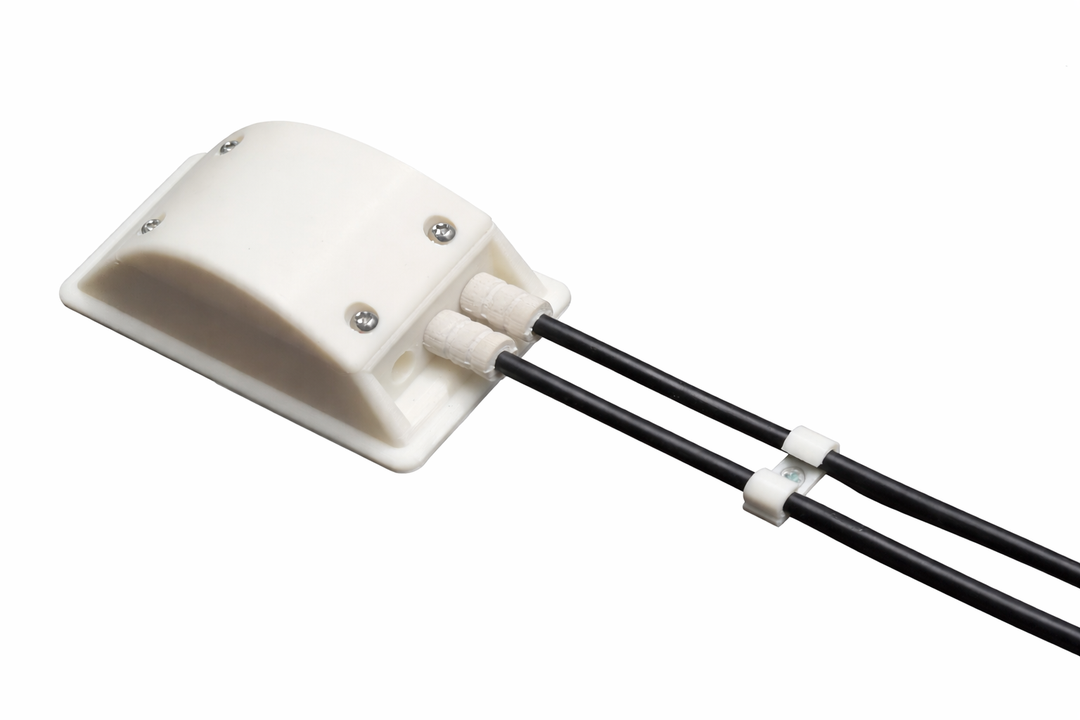 showing white aerogland with solar cable and clip in position 